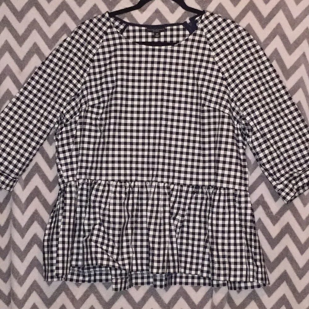 2X Black and white Blouse